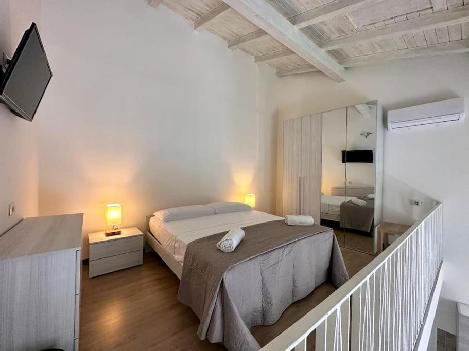 Holiday House Shantu คาตาเนีย ภายนอก รูปภาพ